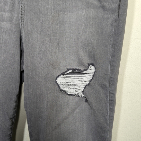 Torrid Womens Crop Jegging - Picture 3 of 9